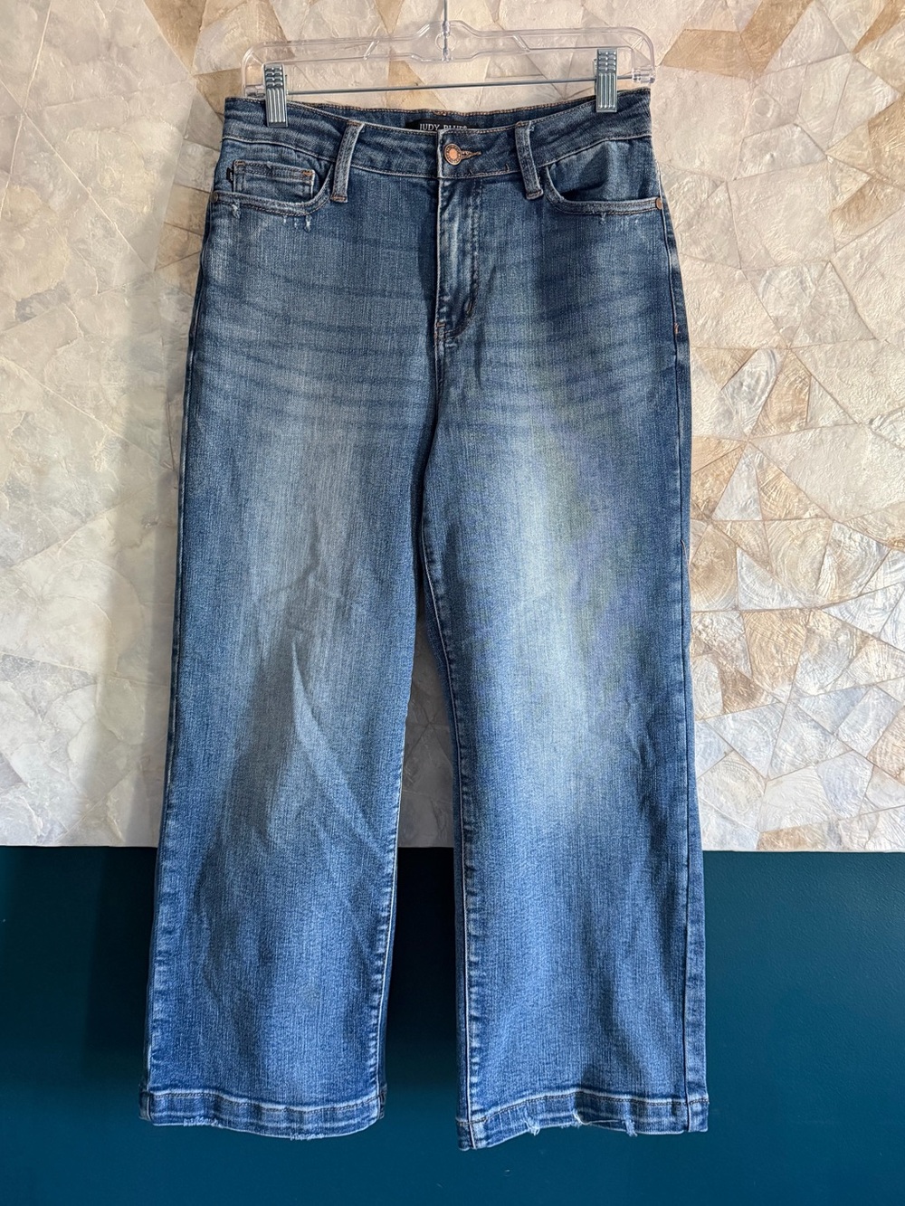 Judy Blue Cropped Wide Leg Jeans Size 5/27 Medium Wash Stretch NWOT